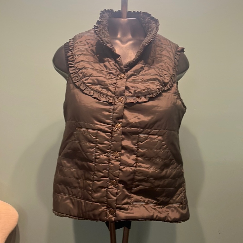 Olive Green Grizzly Sleeveless Jacket